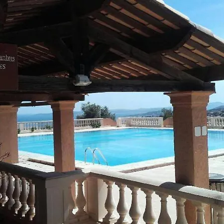 Appartement 2 Pièces, 5 Pers., Jardin, Résidence Calme Avec Piscine Et Tennis - Fr-1-226-380 Les Issambres